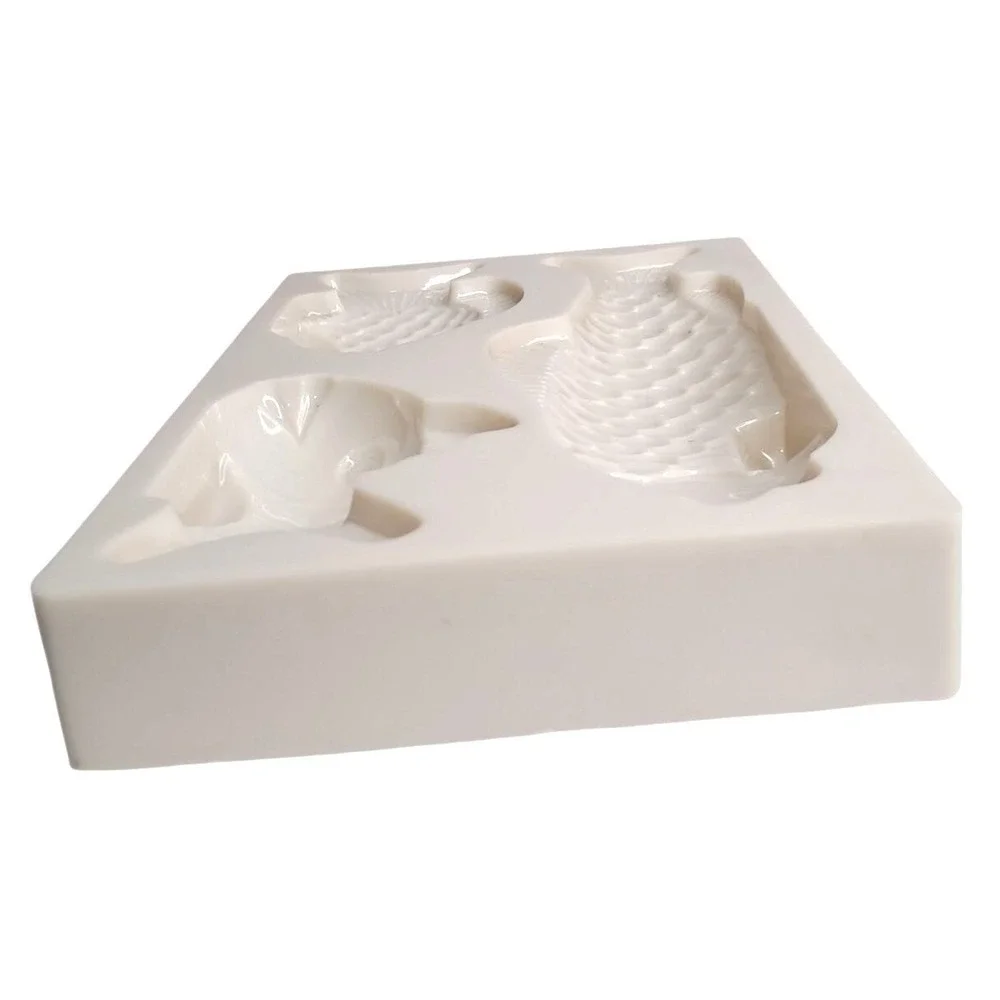 Barry Baking Chocolate Mold White Plastic Fish-Shaped Tool For‎ Confectionery